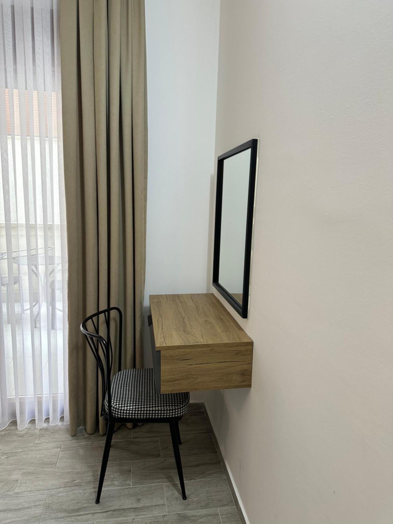 Treva Hotel & Apartaments Prizren Luaran gambar